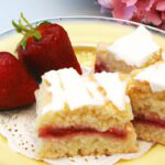 Nestlé Strawberry Shortcake Bars: Sweet 4oz Summer Treat
