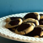 Decadent Chocolate Butter Cookies: A Crispy Delight Guide