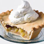 The Delightful Art of Crafting Classic Banana Cream Pie