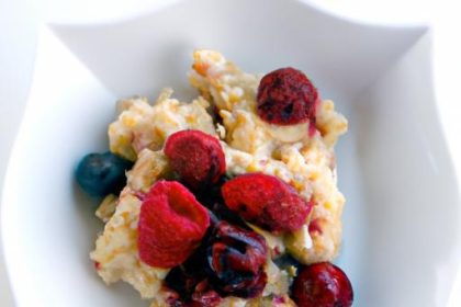 Berry Bliss: Wholesome Baked Oatmeal for Healthy Mornings