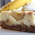 Irresistible Banana Cheesecake Bars: A Sweet Slice of Heaven