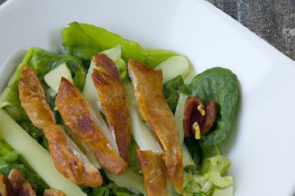 Crunchy Low-Carb Chicken Salad with Celery & Walnuts Delight